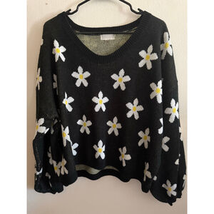 Women's Altar'd State Daisy Sweater S Black White